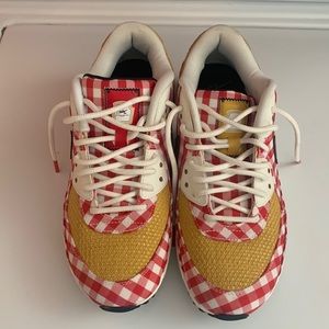 Nike Air Max 90 G Picnic EUC Mens size 7